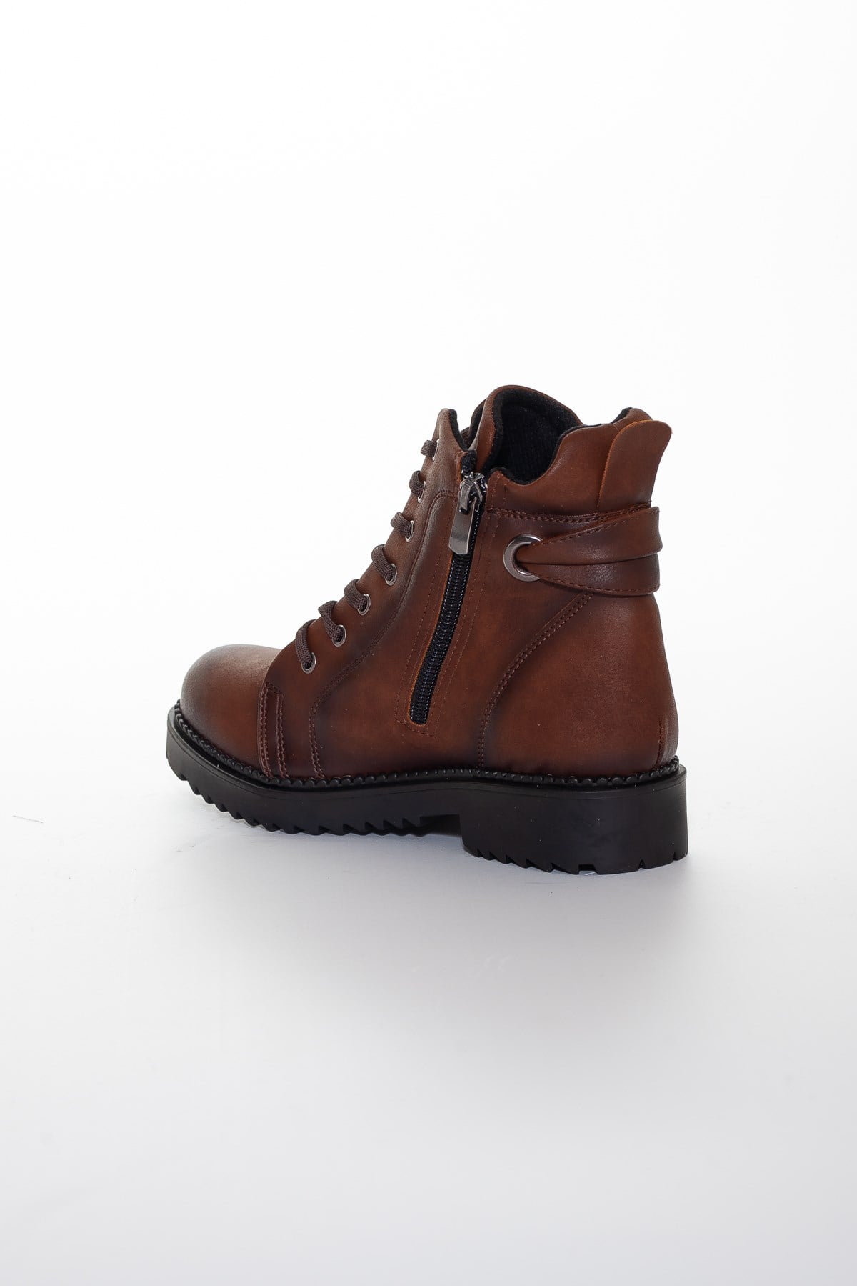 KISA POSTAL ARKA FİYONKLU TABA