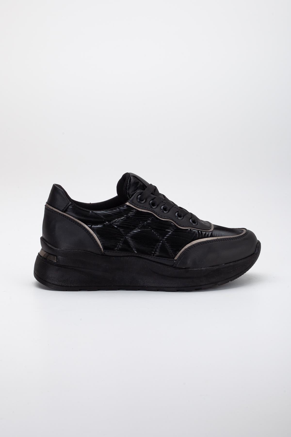 PARAŞÜT CİLT KAPİTONE BAĞLI  SPOR AYAKKABI SİYAH