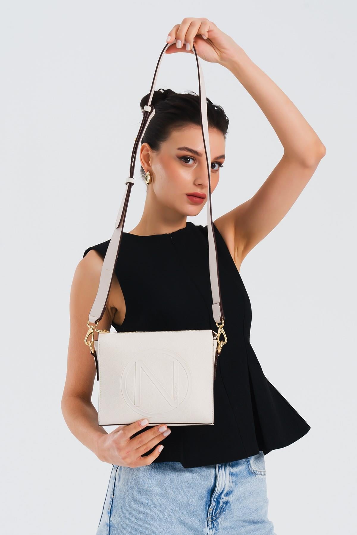 CN7149T-SoftNauticaÇapraz ÇantaNautica CN7149T Çapraz Çanta Ekru
