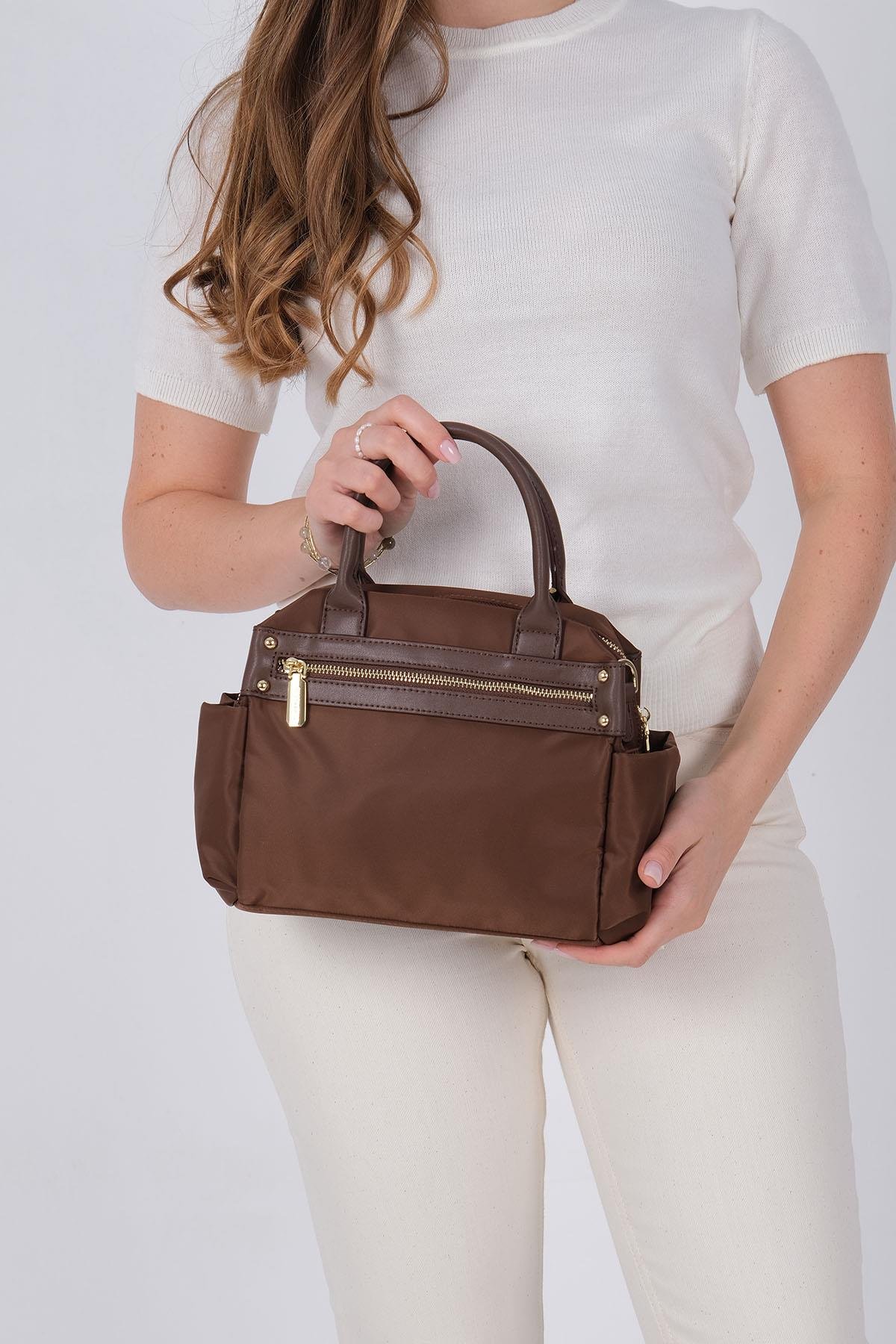 1219-M206Silver & PoloEl ÇantasıSilver & Polo 1219 Kadın El Çantası Kahve