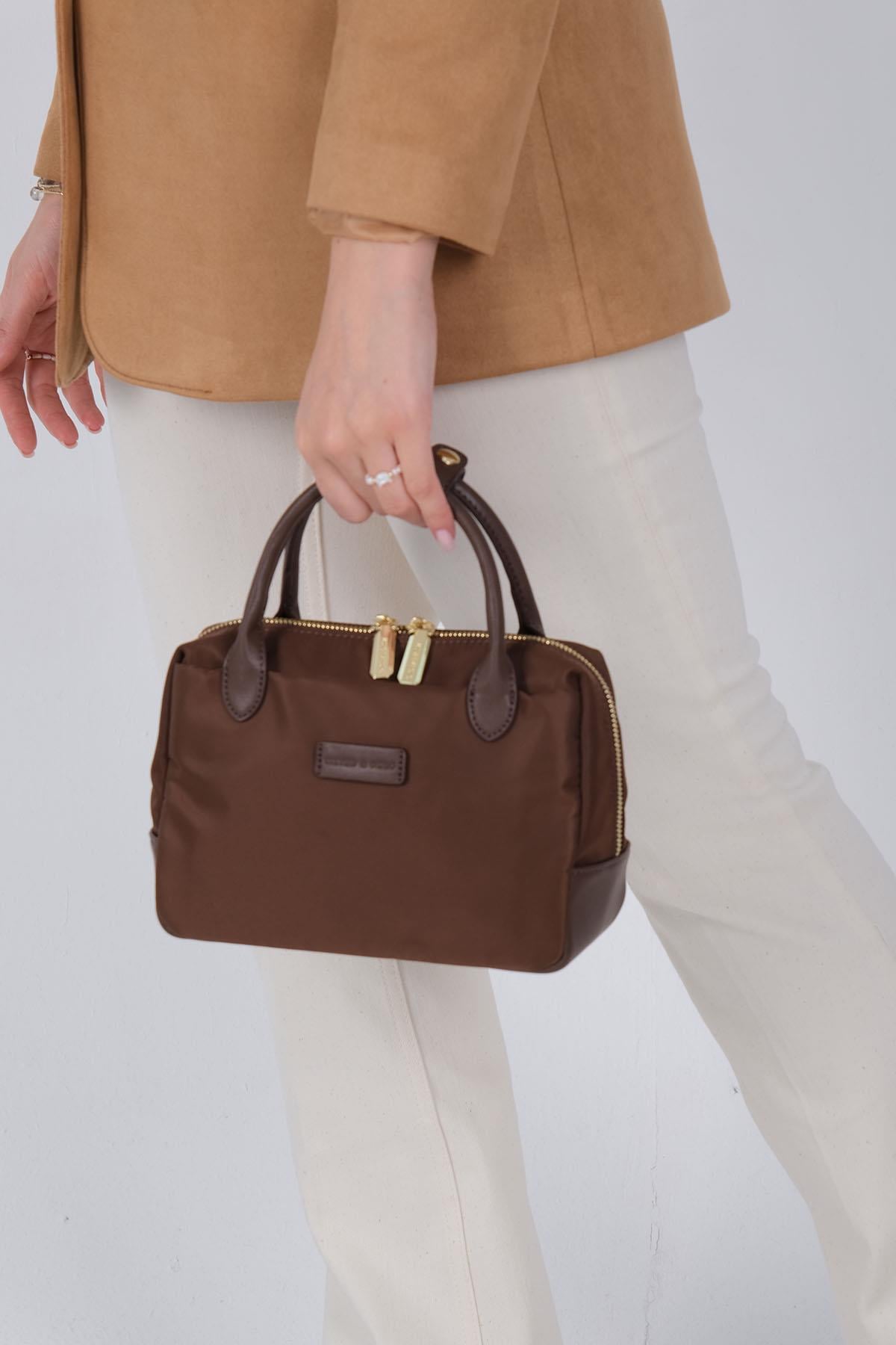1224-M206Silver & PoloEl ÇantasıSilver & Polo 1224 Kadın El Çantası Kahve