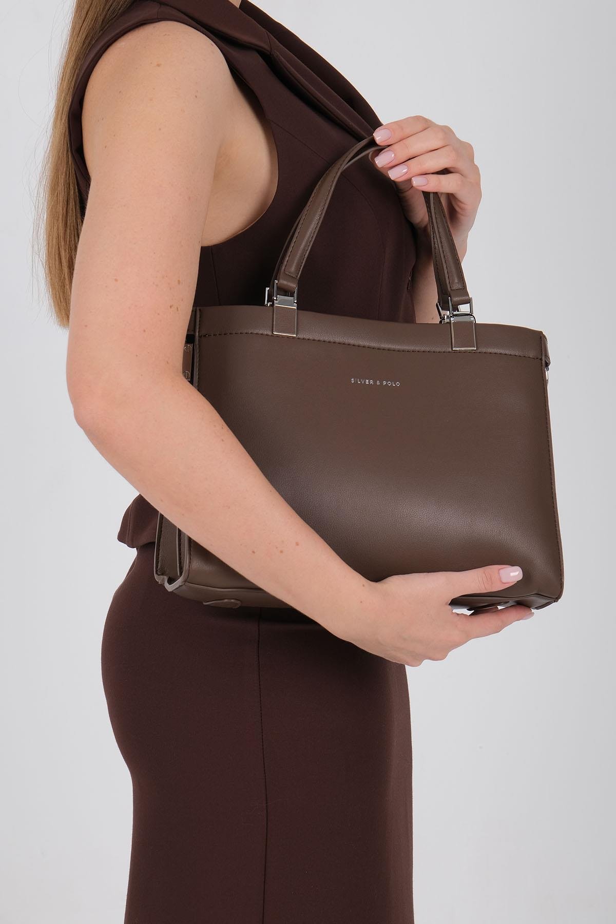 1237-M207Silver & PoloEl ÇantasıSilver & Polo 1237 Kadın El Çantası Kahve