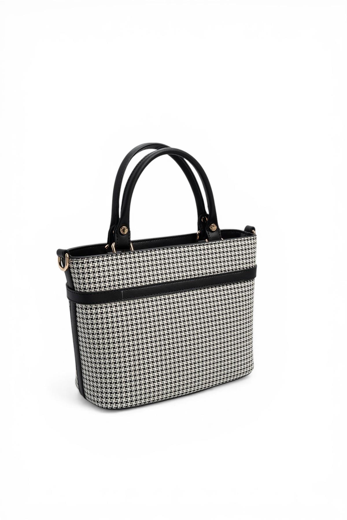 SP1283-M204Silver & PoloEl ÇantasıSilver & Polo SP1283 Kadın El Çantası Siyah