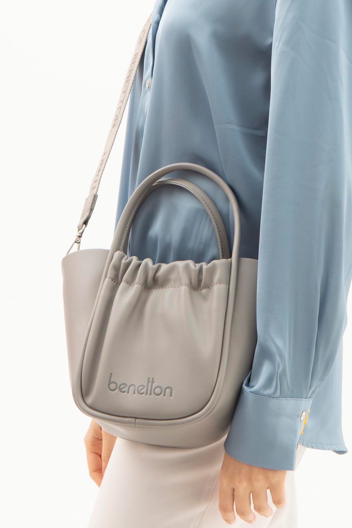 BNT1517-SoftUnited BenettonEl ÇantasıUnited Benetton BNT1517 El Çantası Taş
