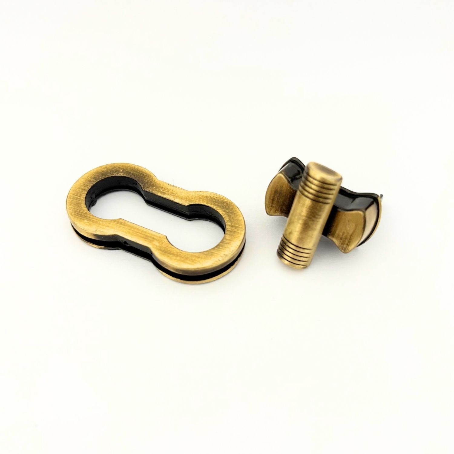 Kelebek Çevirmeli Metal Çanta Kilidi 23x45mm, Çanta Aksesuarı 1 Adet