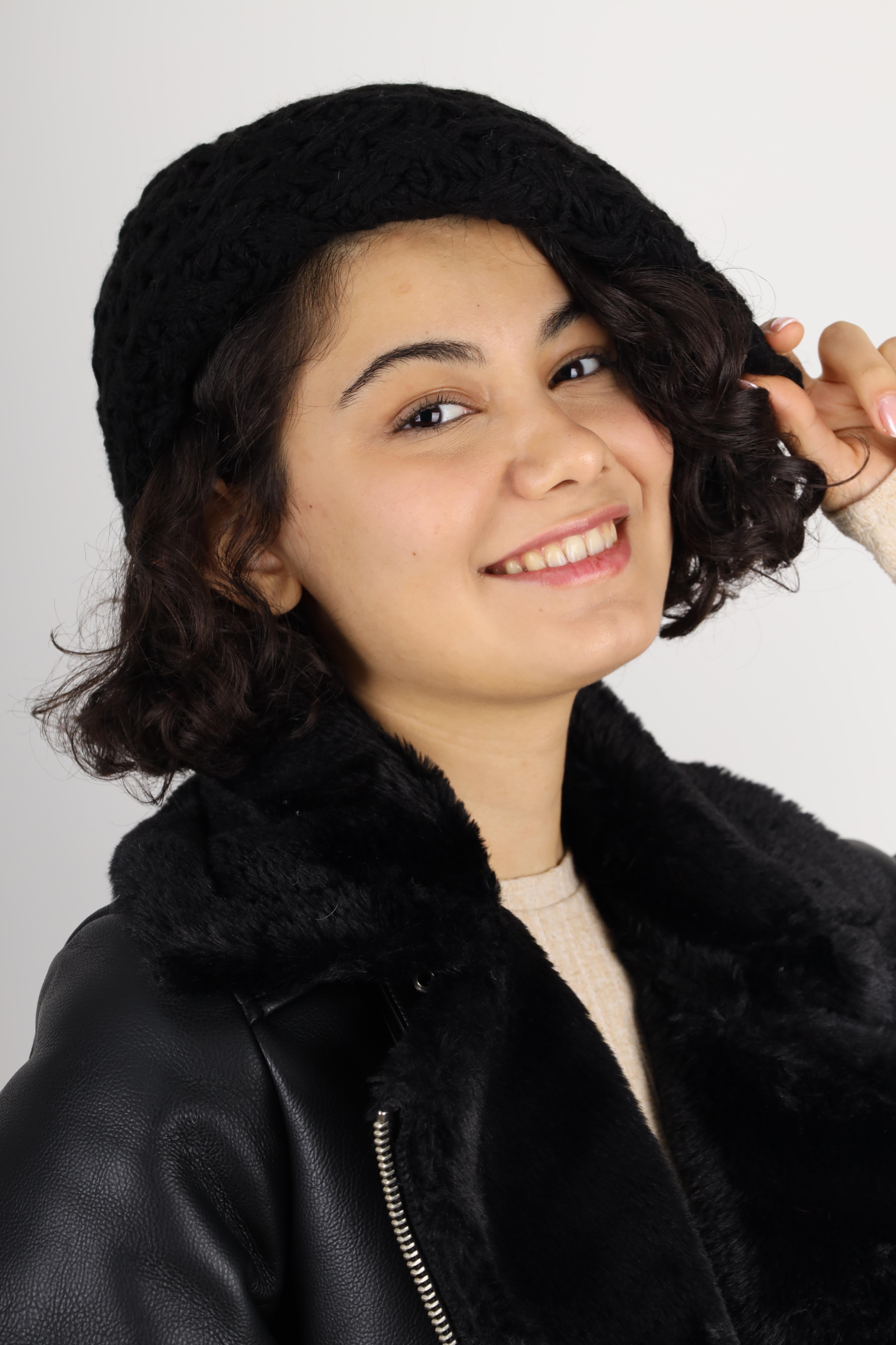 Çift Katlı Kışlık Ressam Bere Siyah Örgü Yün
