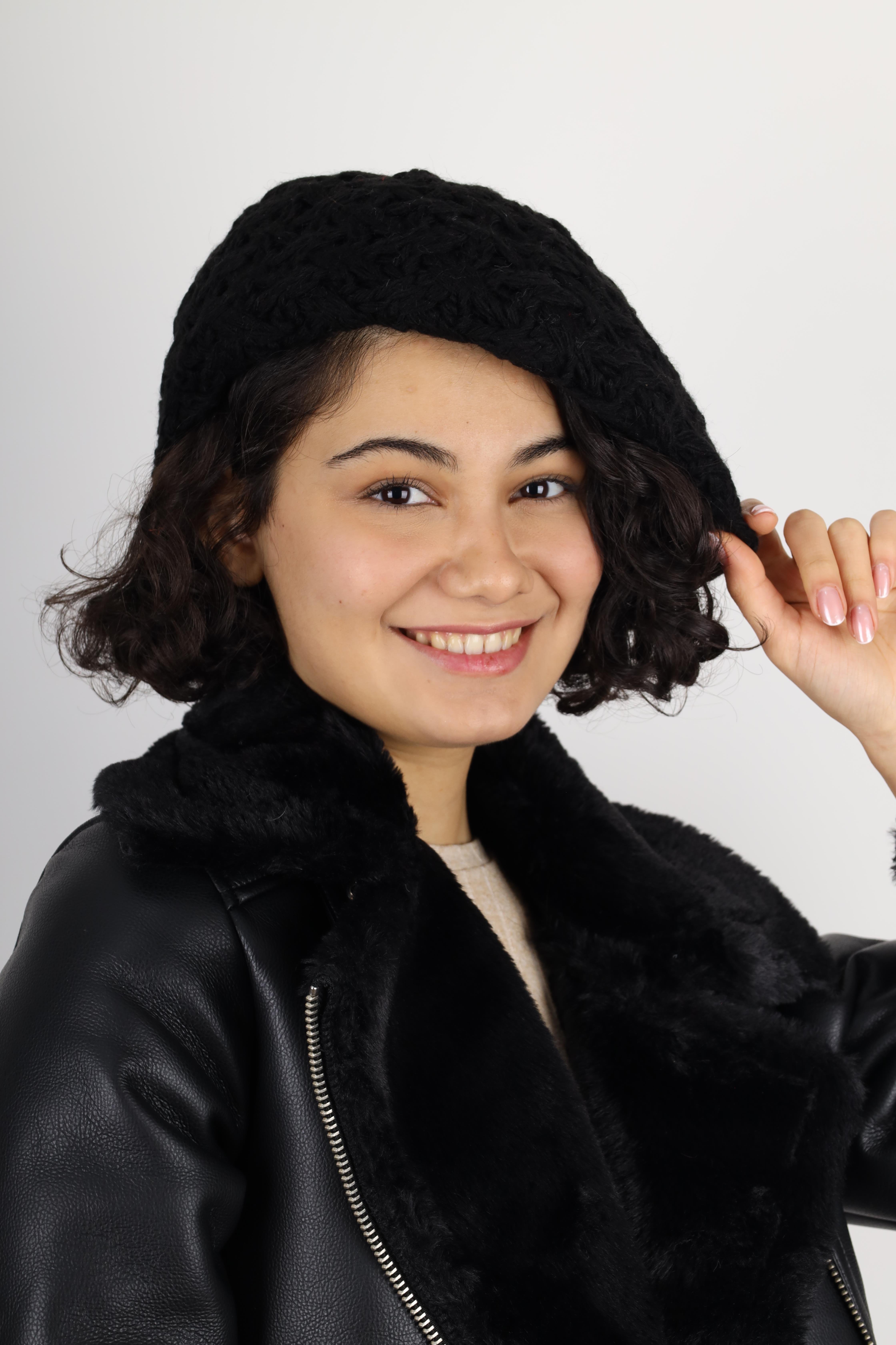 Çift Katlı Kışlık Ressam Bere Siyah Örgü Yün