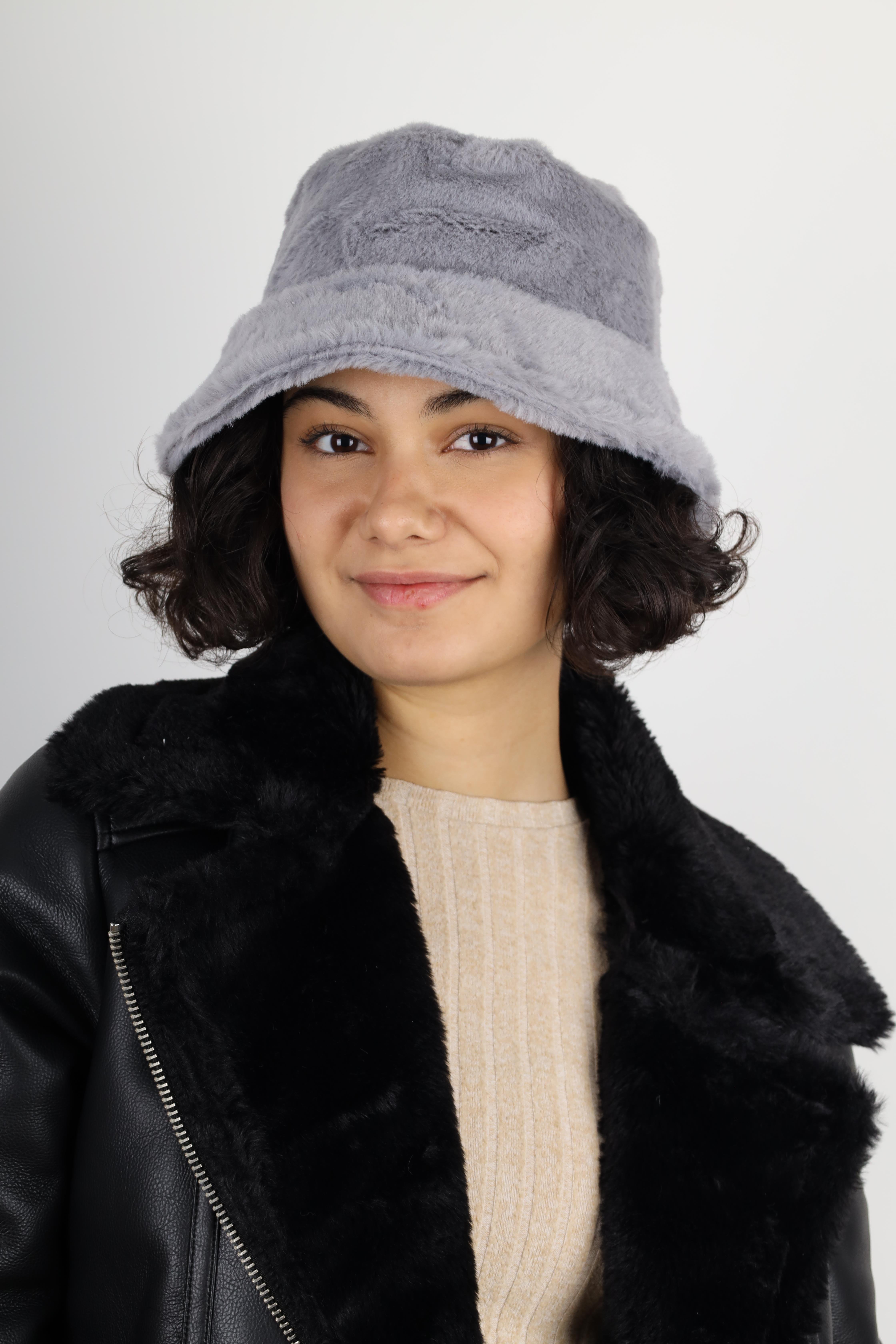 Kadın Gri Bucket Kürklü Yumuşak Dokulu Peluş Şapka