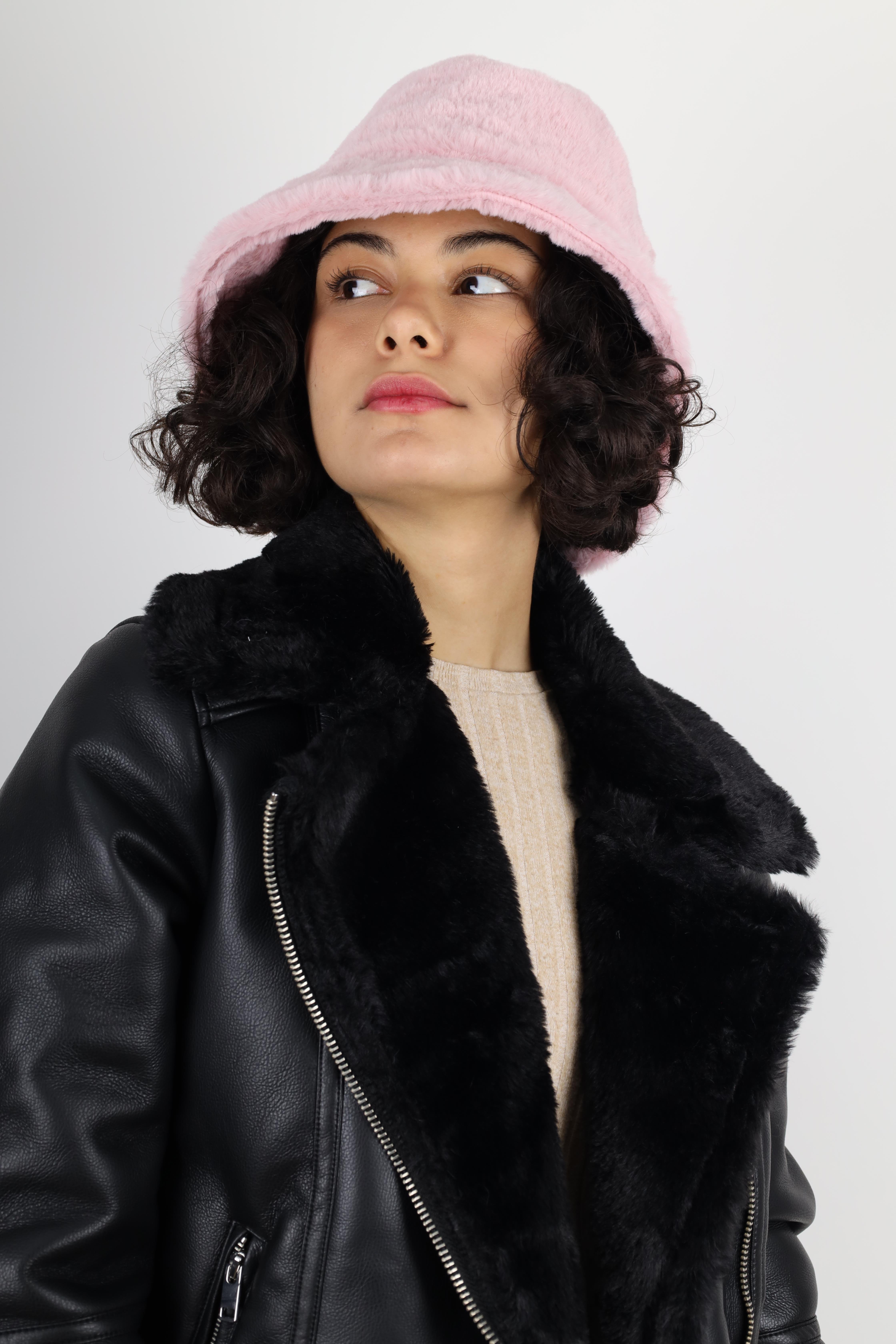 Kadın Pembe Bucket Kürklü Yumuşak Dokulu Peluş Şapka
