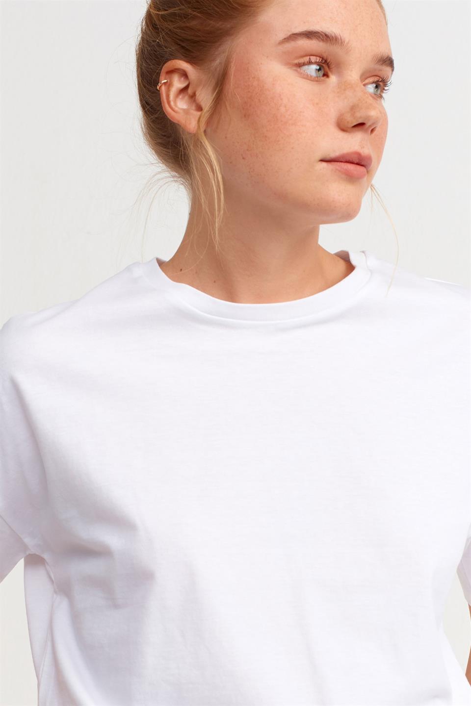 Bisiklet Yaka Basic T-shirt DL3683