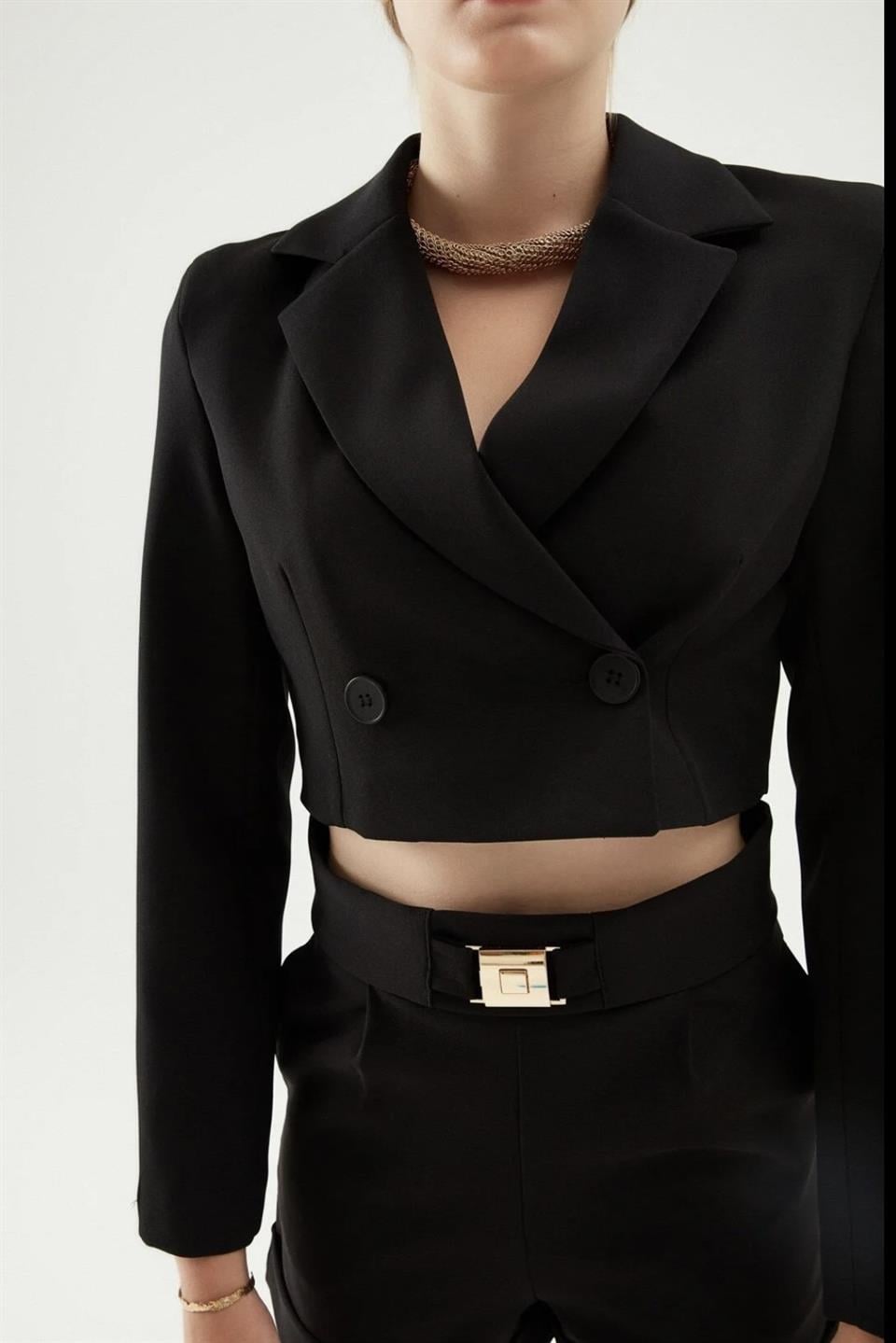 Çift Düğmeli Crop Ceket QZ50930