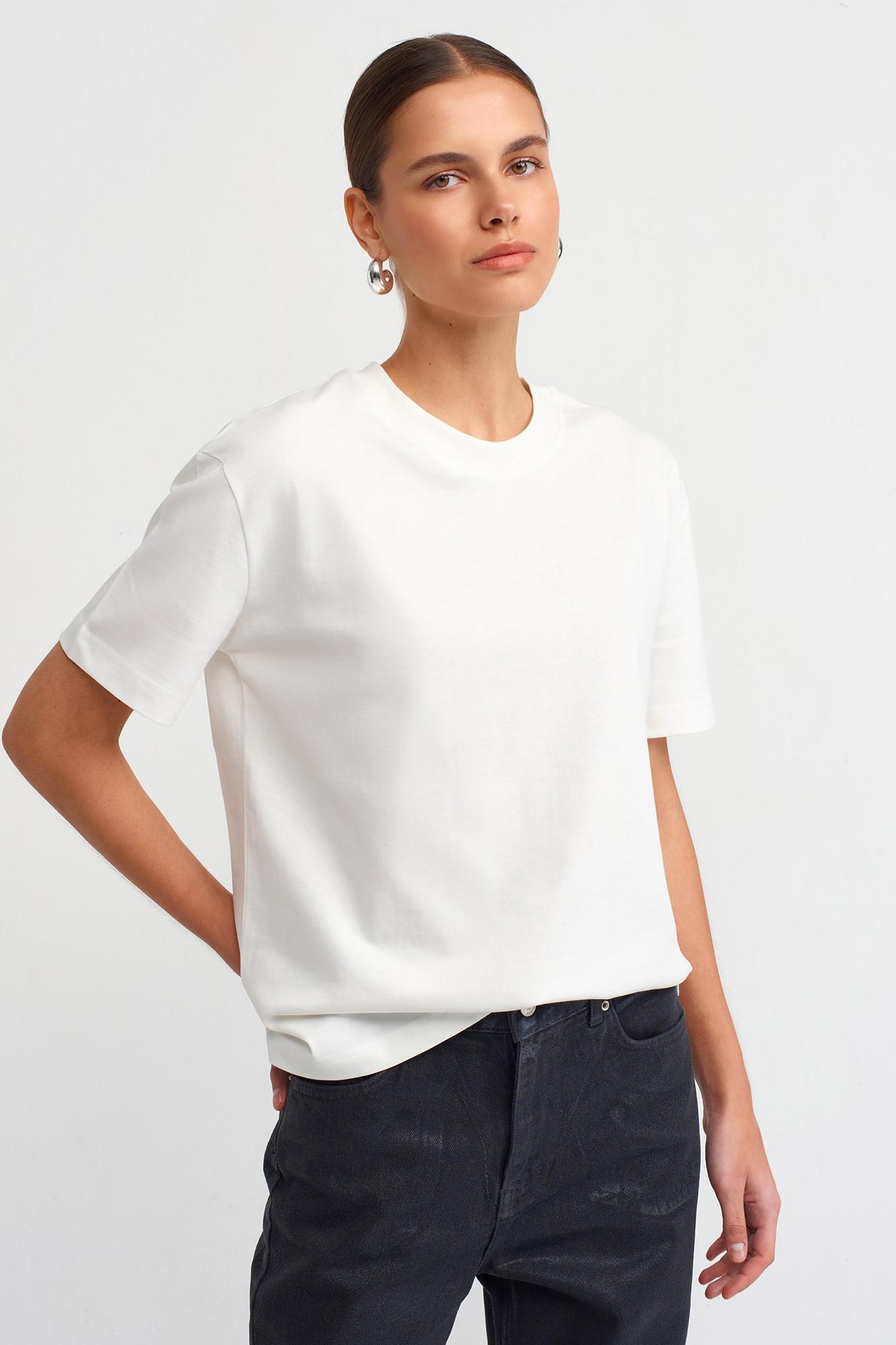 Dekoratif Dikişli Bisiklet Yaka T-shirt DL30312