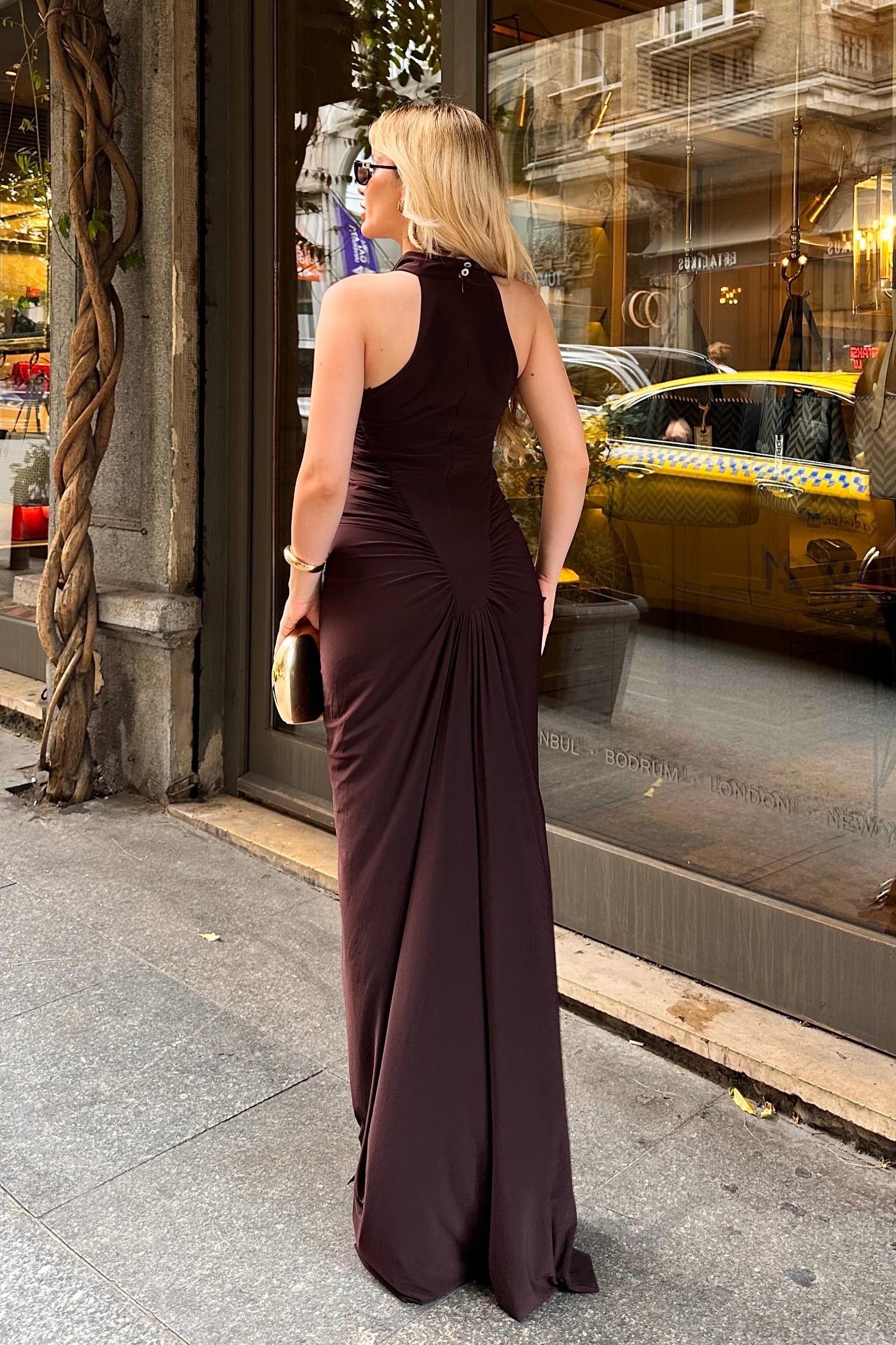 Düğme Detaylı Drapeli Halter Yaka Elbise MM1221