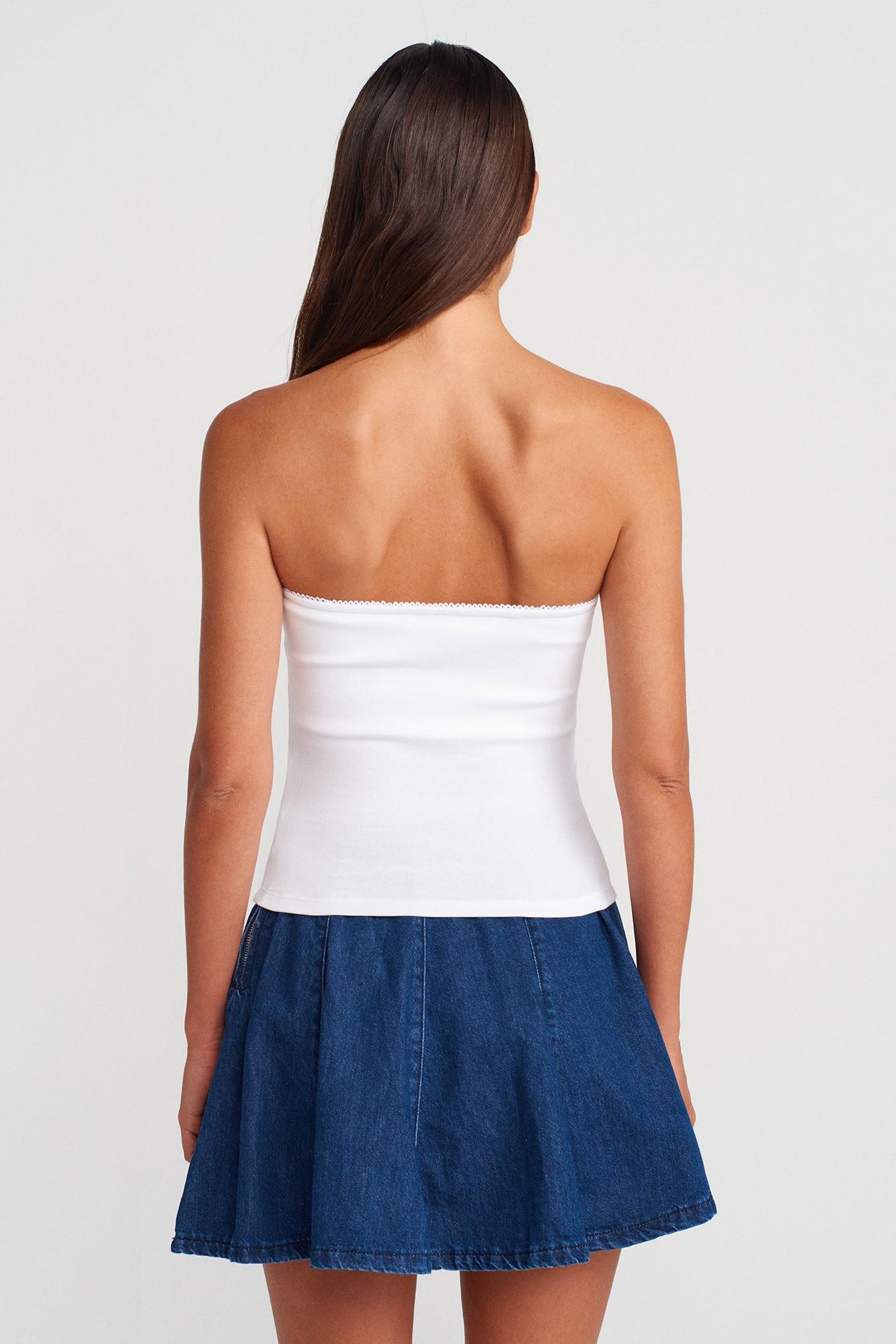 Gül Detaylı Yanlaı Büzgülü Straplez Crop DL31557