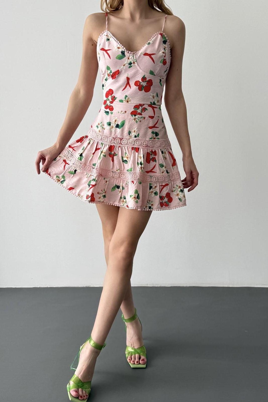 İnce Askılı Desenli Bluz QZ00393