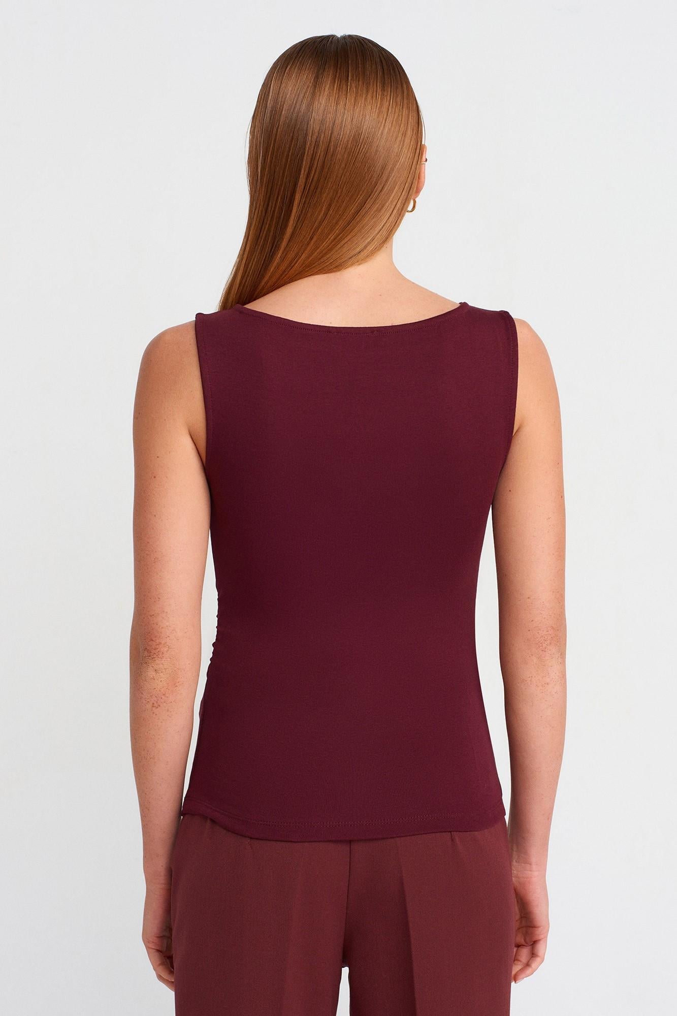 Kayık Yaka Kolsuz Büzgülü Top DL31589