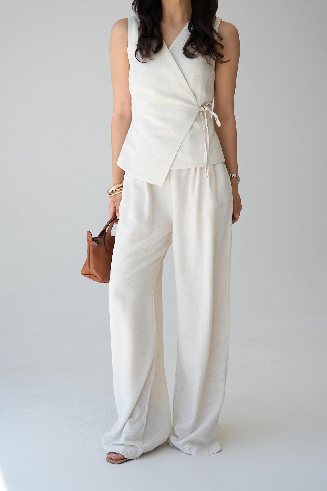 Önü Patlı Çift Düğmeli Keten Pantolon QS231021