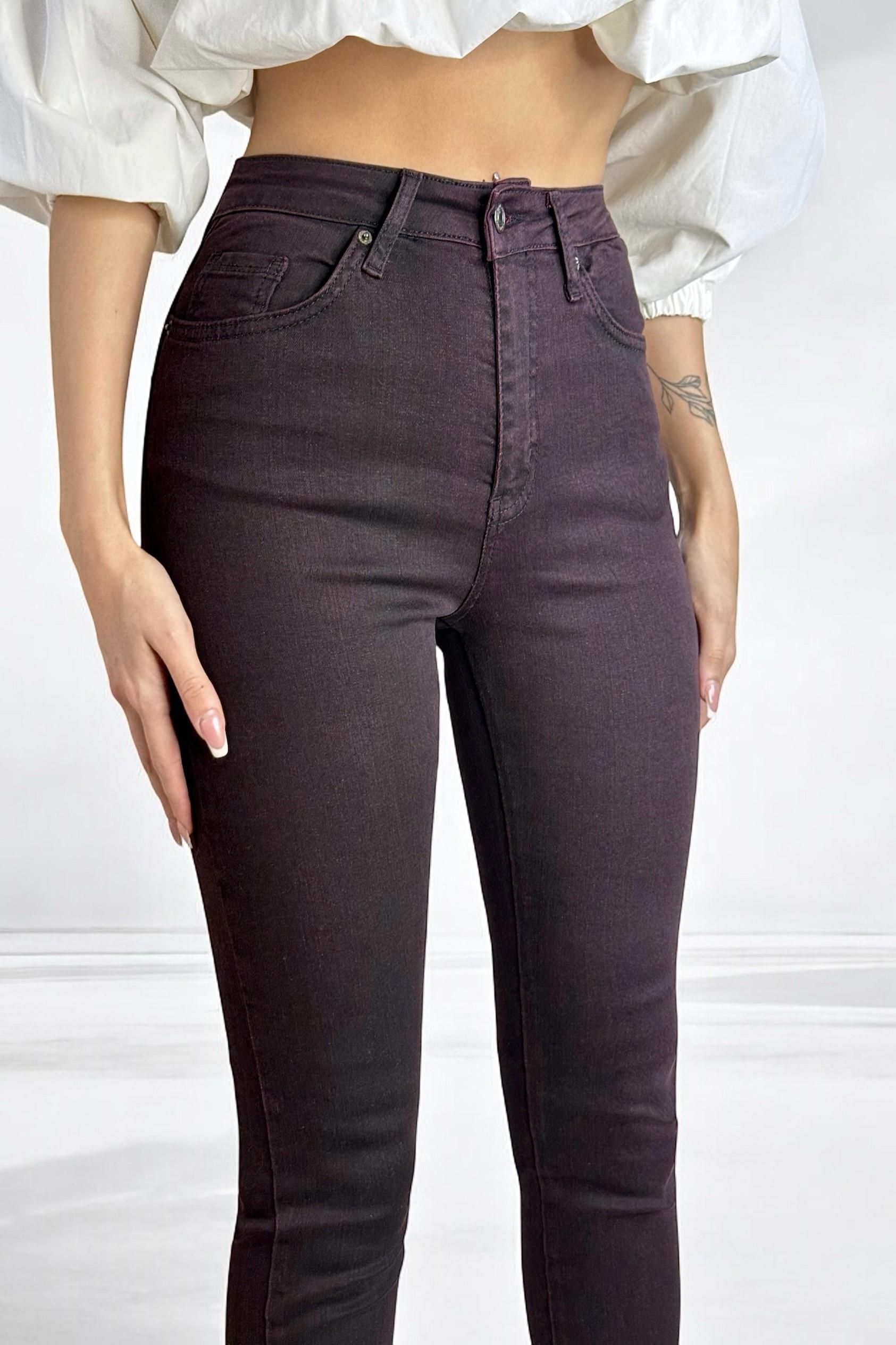 Paçası Yırtmaçlı ve Püsküllü Yüksek Bel Jean LC7413