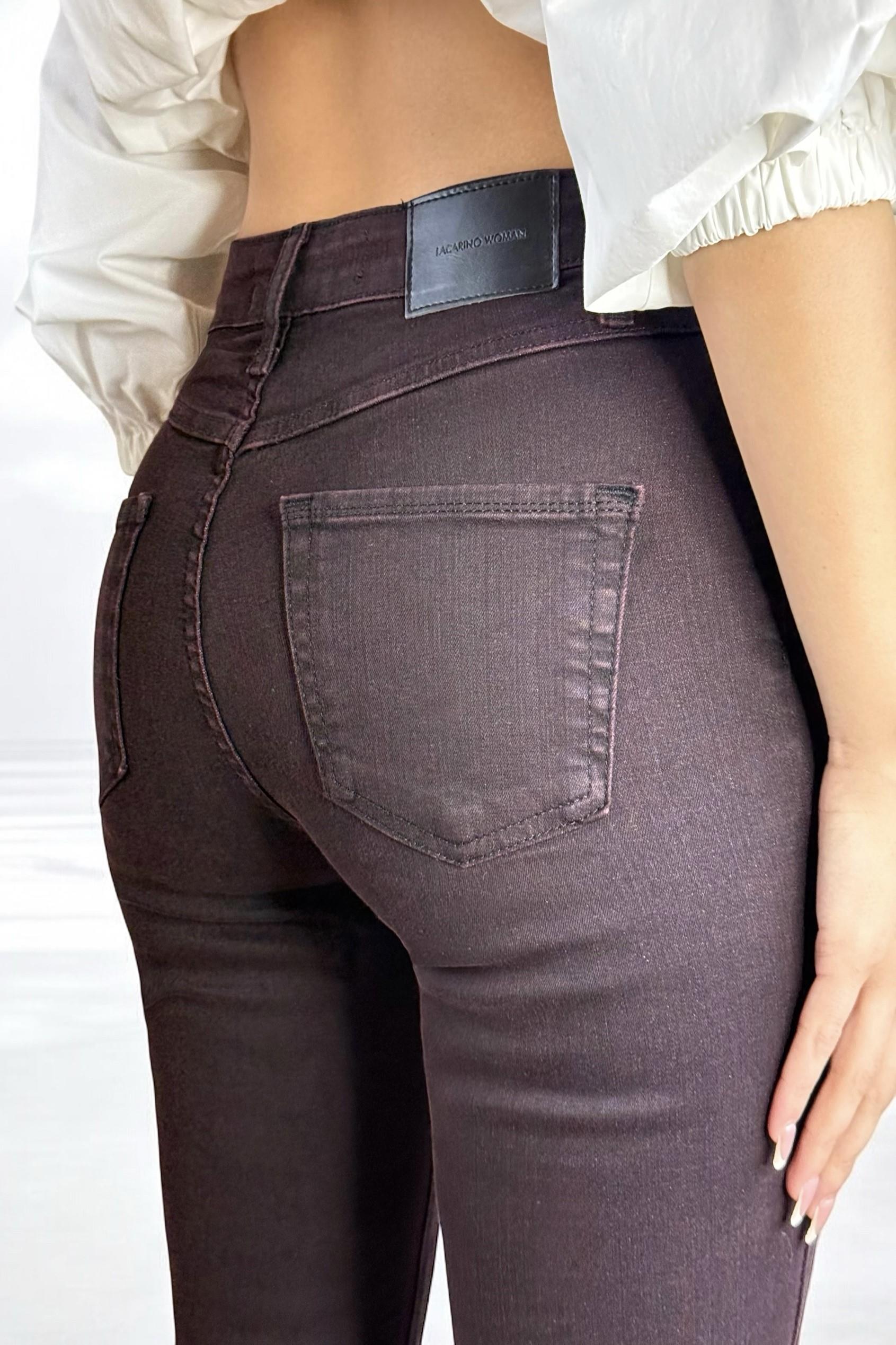 Paçası Yırtmaçlı ve Püsküllü Yüksek Bel Jean LC7413