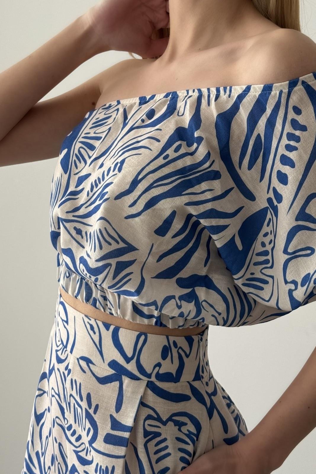 Tek Omuz Beli Lastikli Desenli Bluz QZ00365