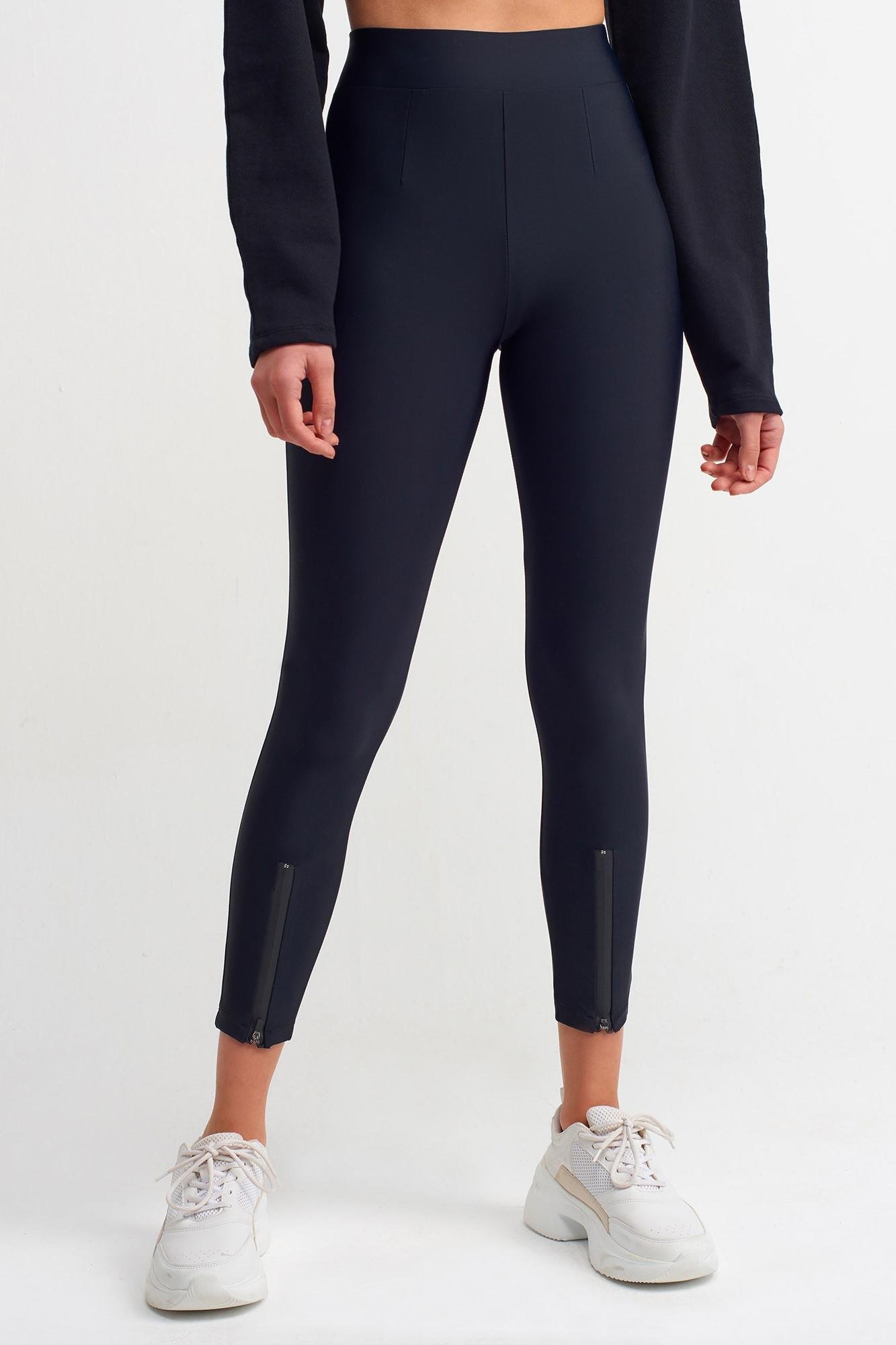 Toparlayıcı Paçası Önden Fermuar Detaylı Tayt DL7934