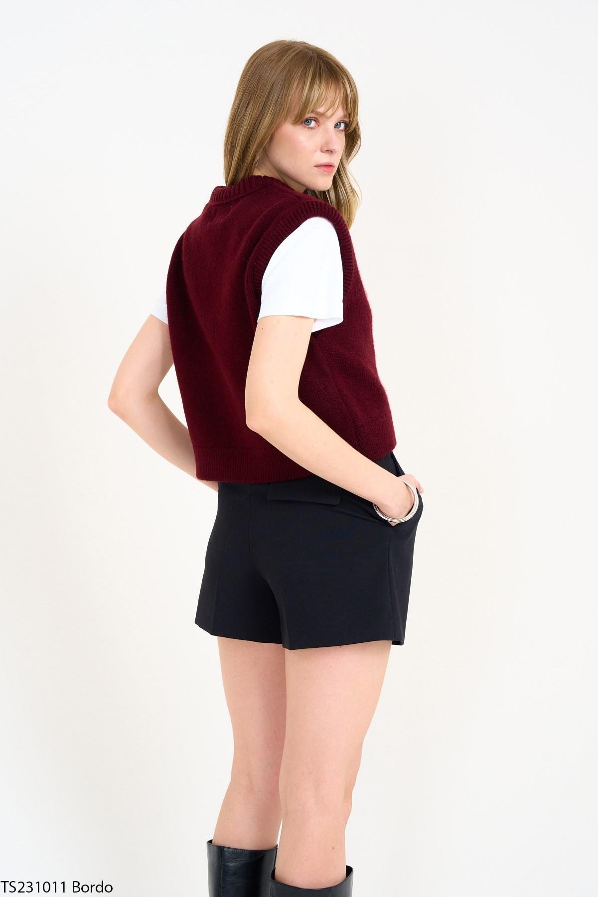 V Yaka Oversize Süveter QS231011