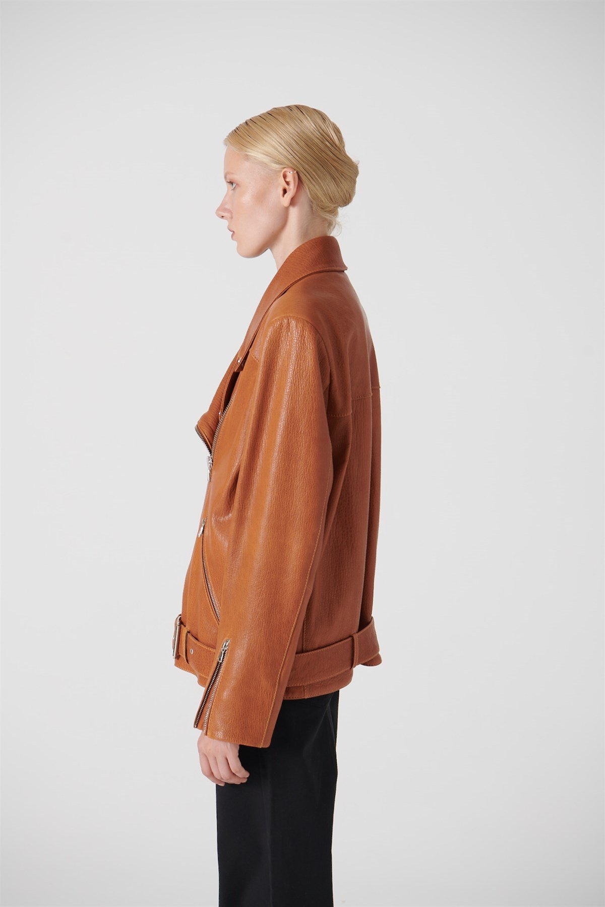 Nichole Oversize Biker Deri Ceket Jumbo ViskiNichole Oversize Biker Deri Ceket Jumbo Viski