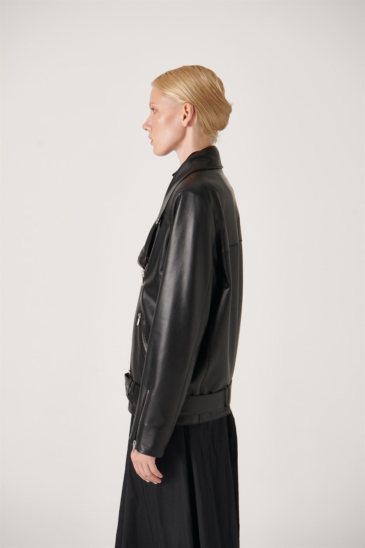 Nichole Oversize Biker Deri Ceket SiyahNichole Oversize Biker Deri Ceket Siyah