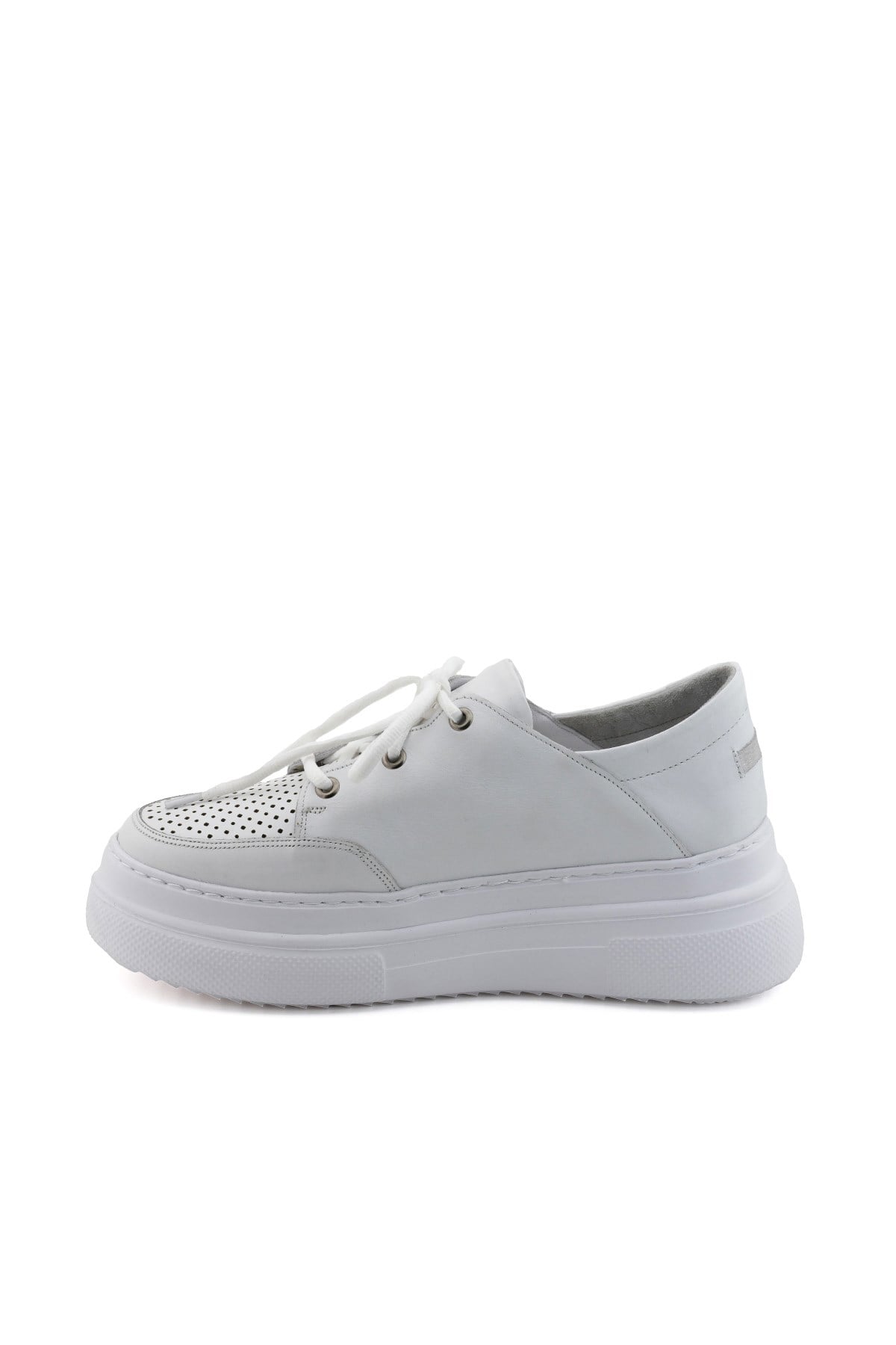 Beyaz Kadın Sneaker Hakiki Deri Ayakkabı