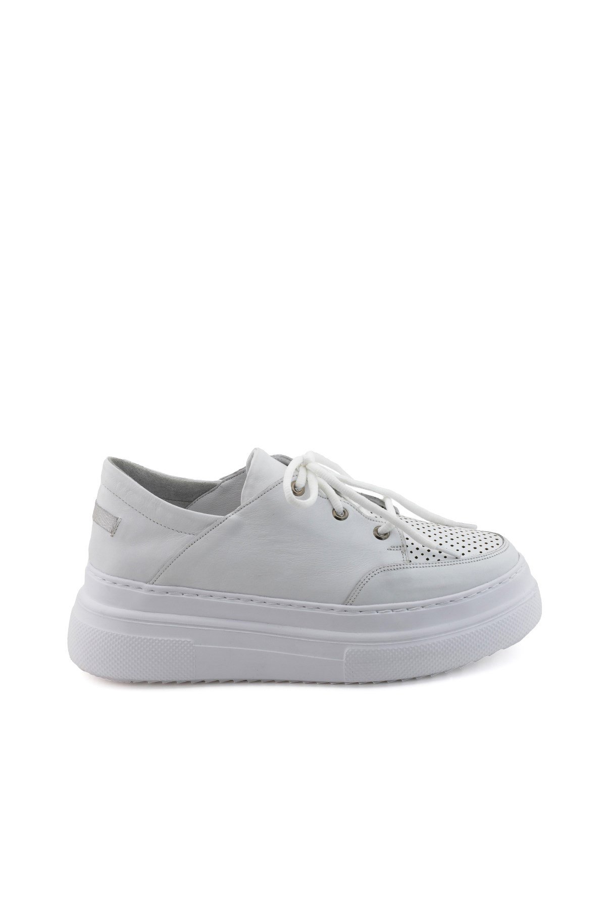 Beyaz Kadın Sneaker Hakiki Deri Ayakkabı