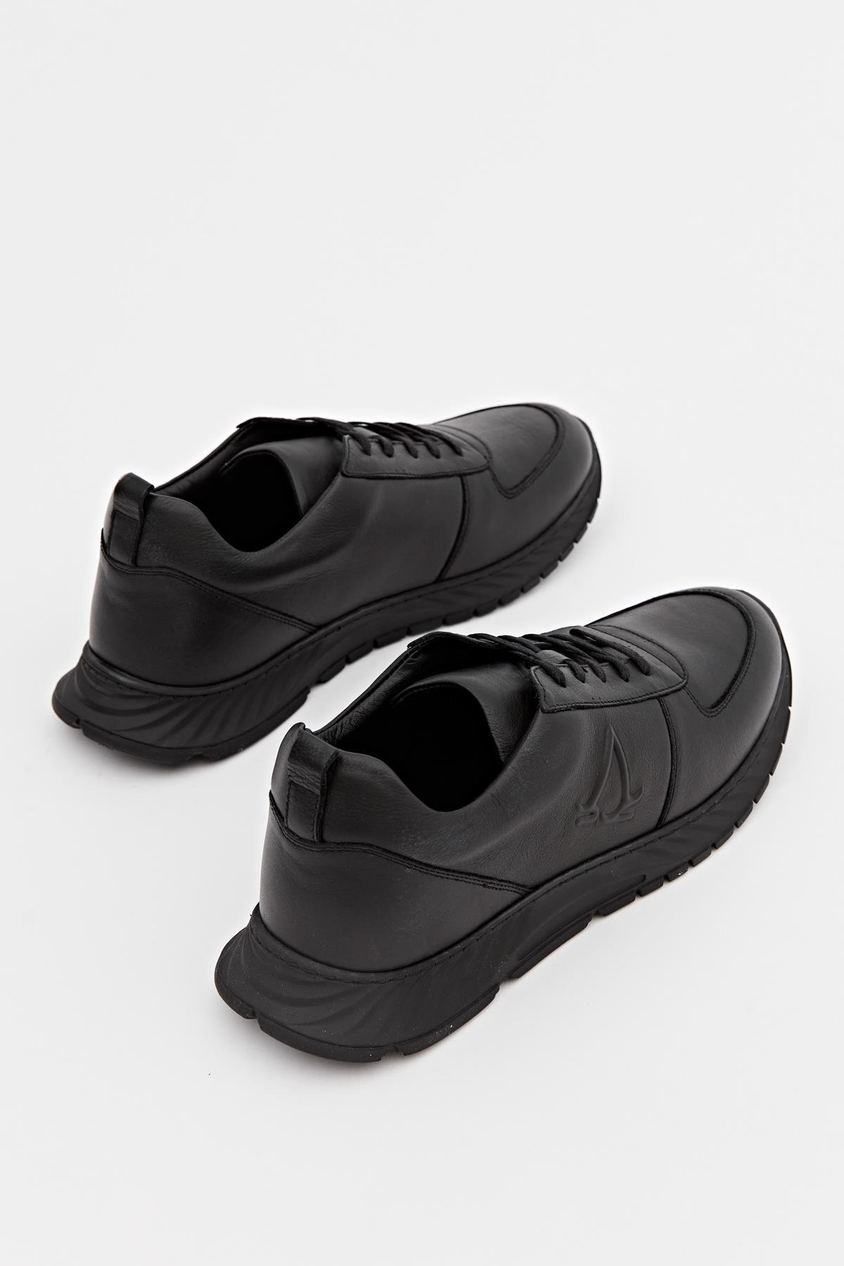Erkek  Sneaker Hakiki Deri Ayakkabı 082K23K40700