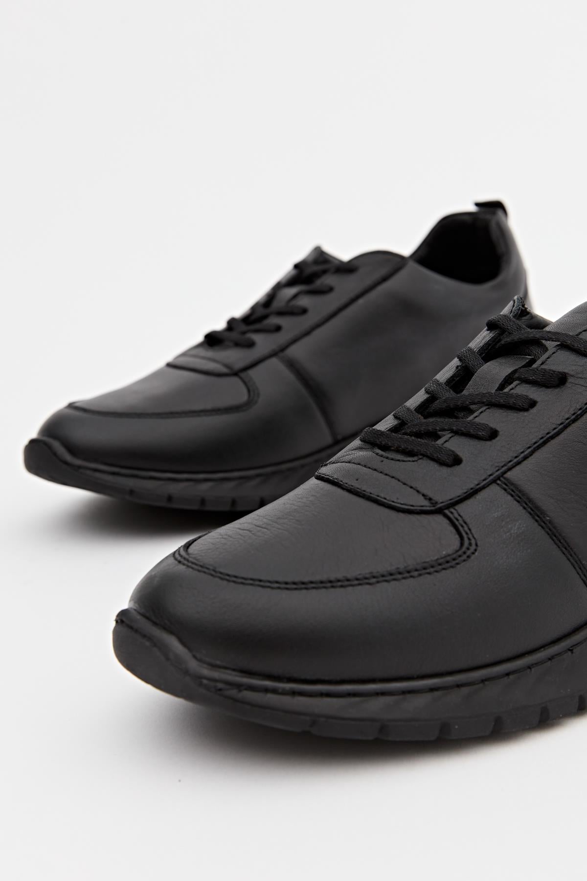 Erkek  Sneaker Hakiki Deri Ayakkabı 082K23K40700