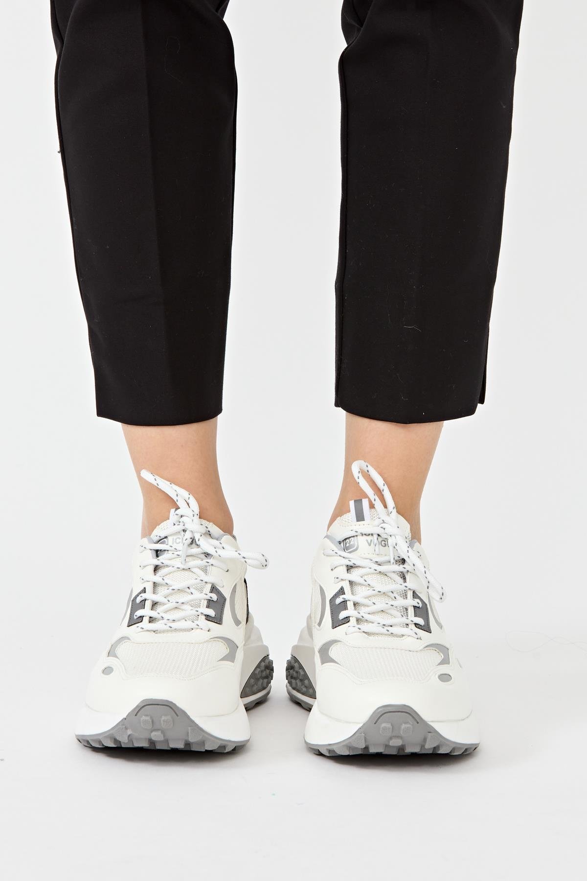 Kadın Spor Sneaker Ayakkabı 085Y23K11407