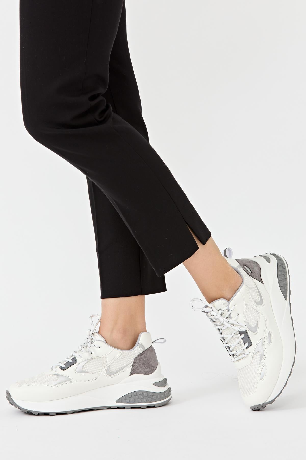 Kadın Spor Sneaker Ayakkabı 085Y23K11407