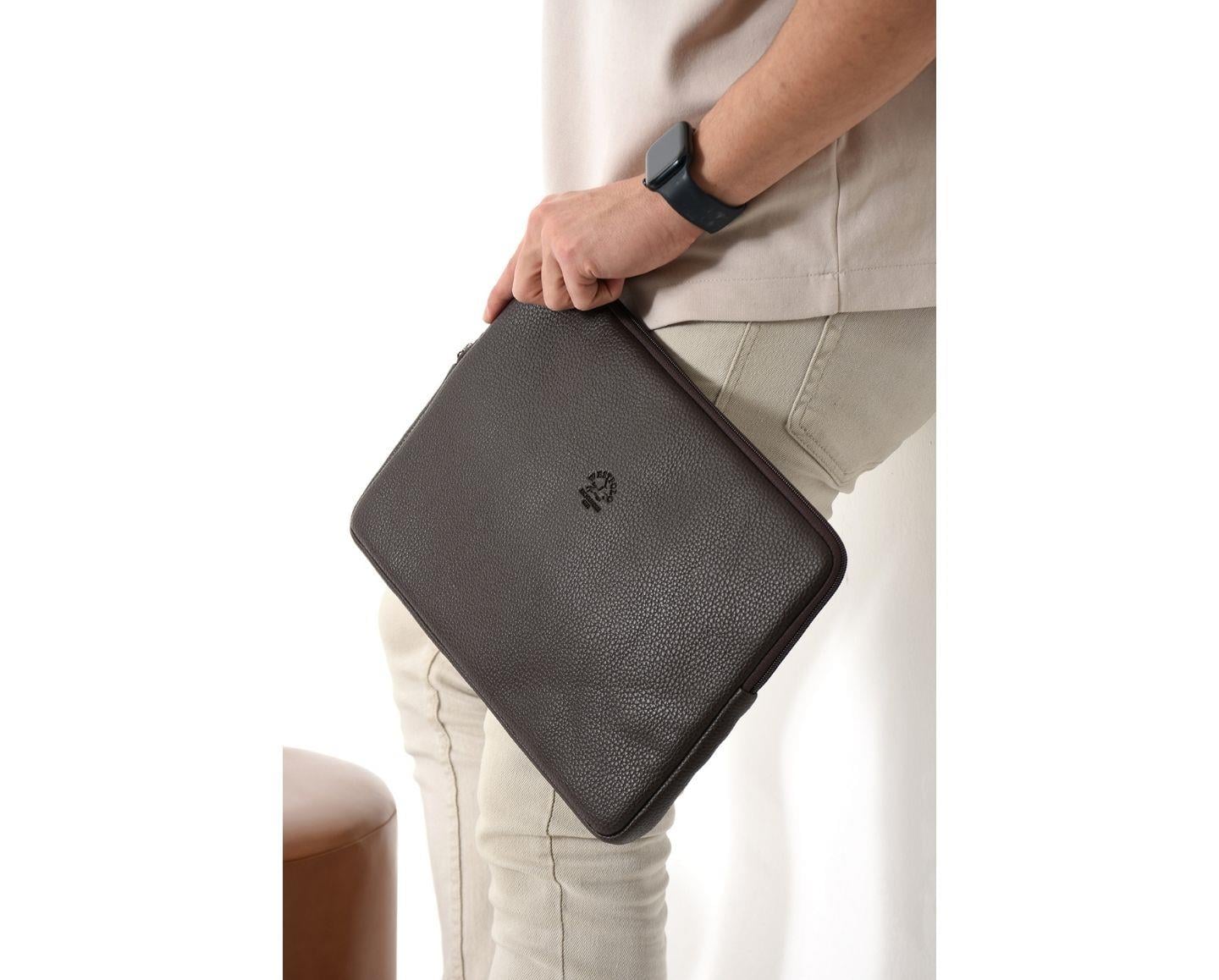 NL6077-KAHVERENGİWestpolo Vegan Deri Unisex Macbook Çantası - Kahverengi