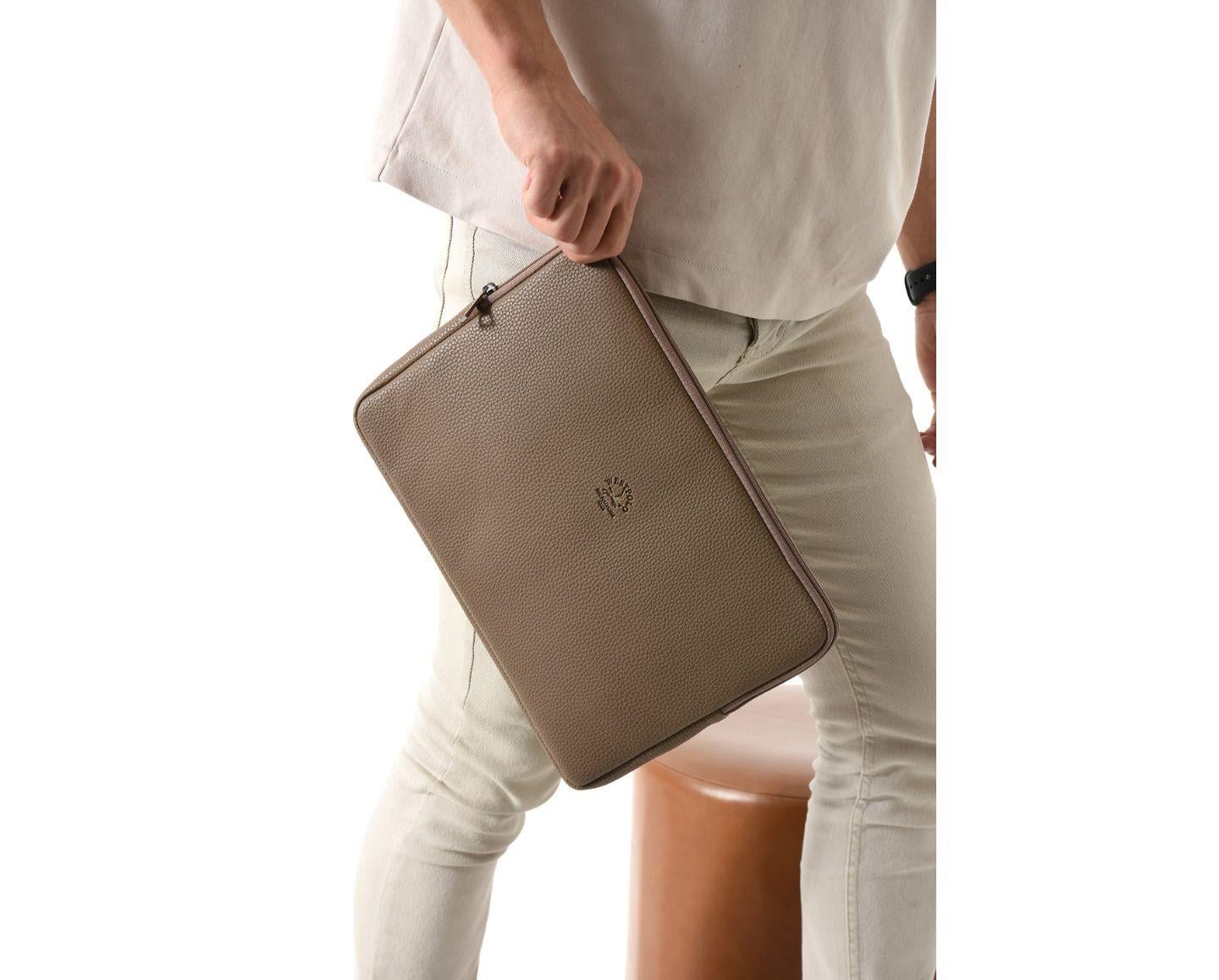 NL6077-VİZONWestpolo Vegan Deri Unisex Macbook Çantası - Vizon