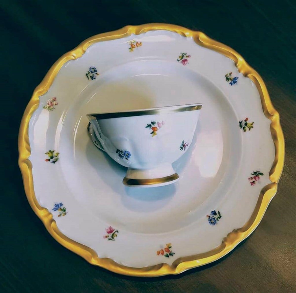 Çekoslavak Porseleni 72 Parça Yemek Takımı