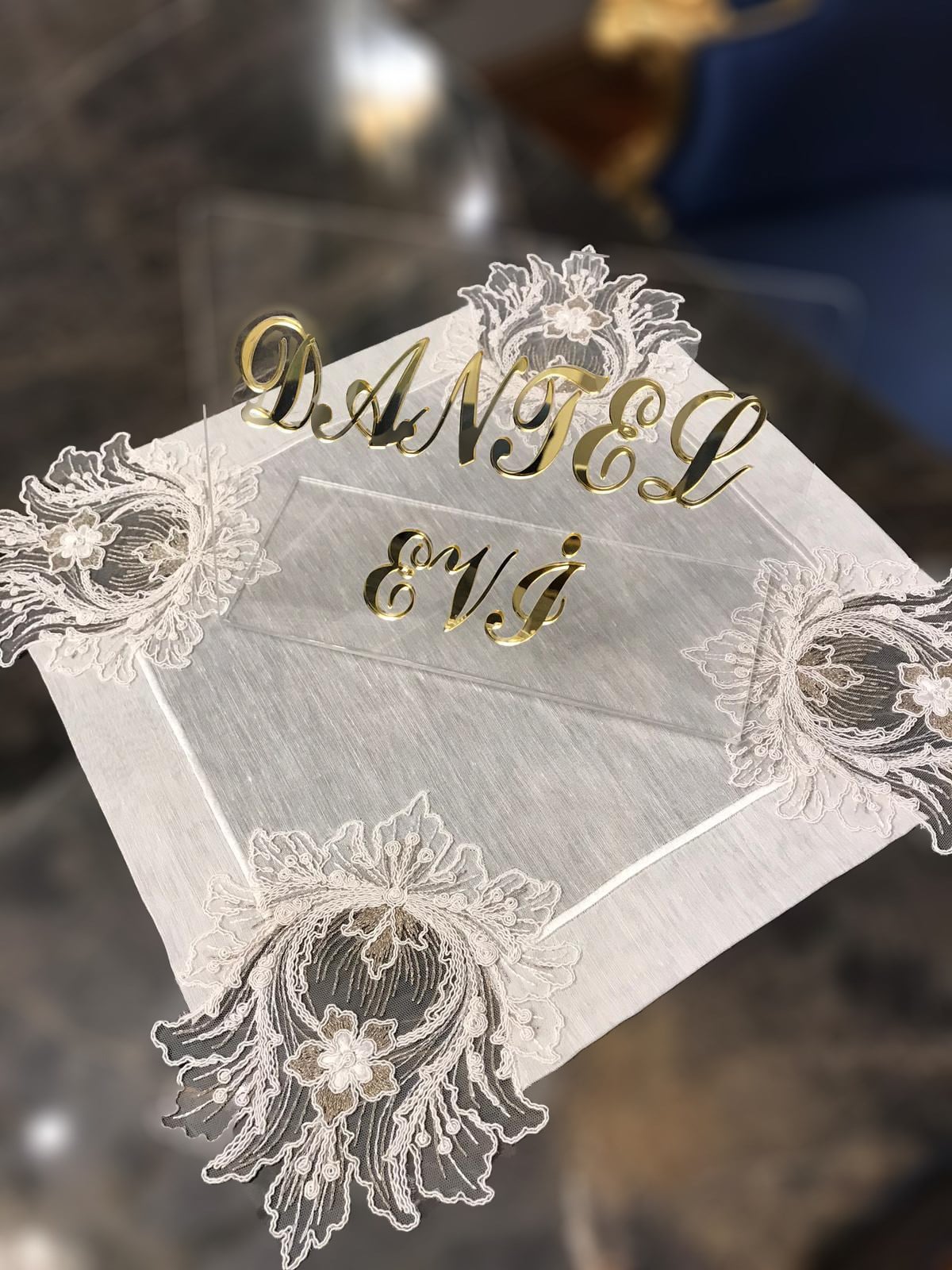 Çiçek desenli Beş Parça Salon Takımı