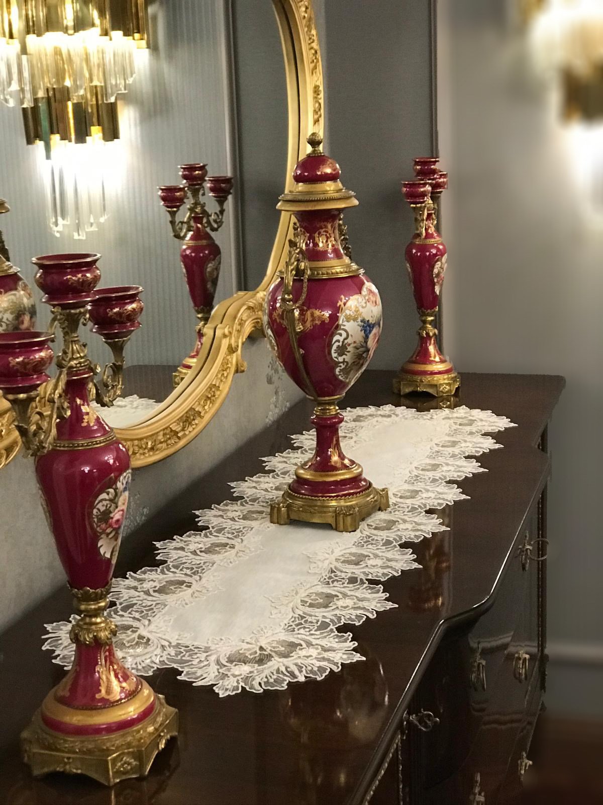 Çiçek desenli Beş Parça Salon Takımı