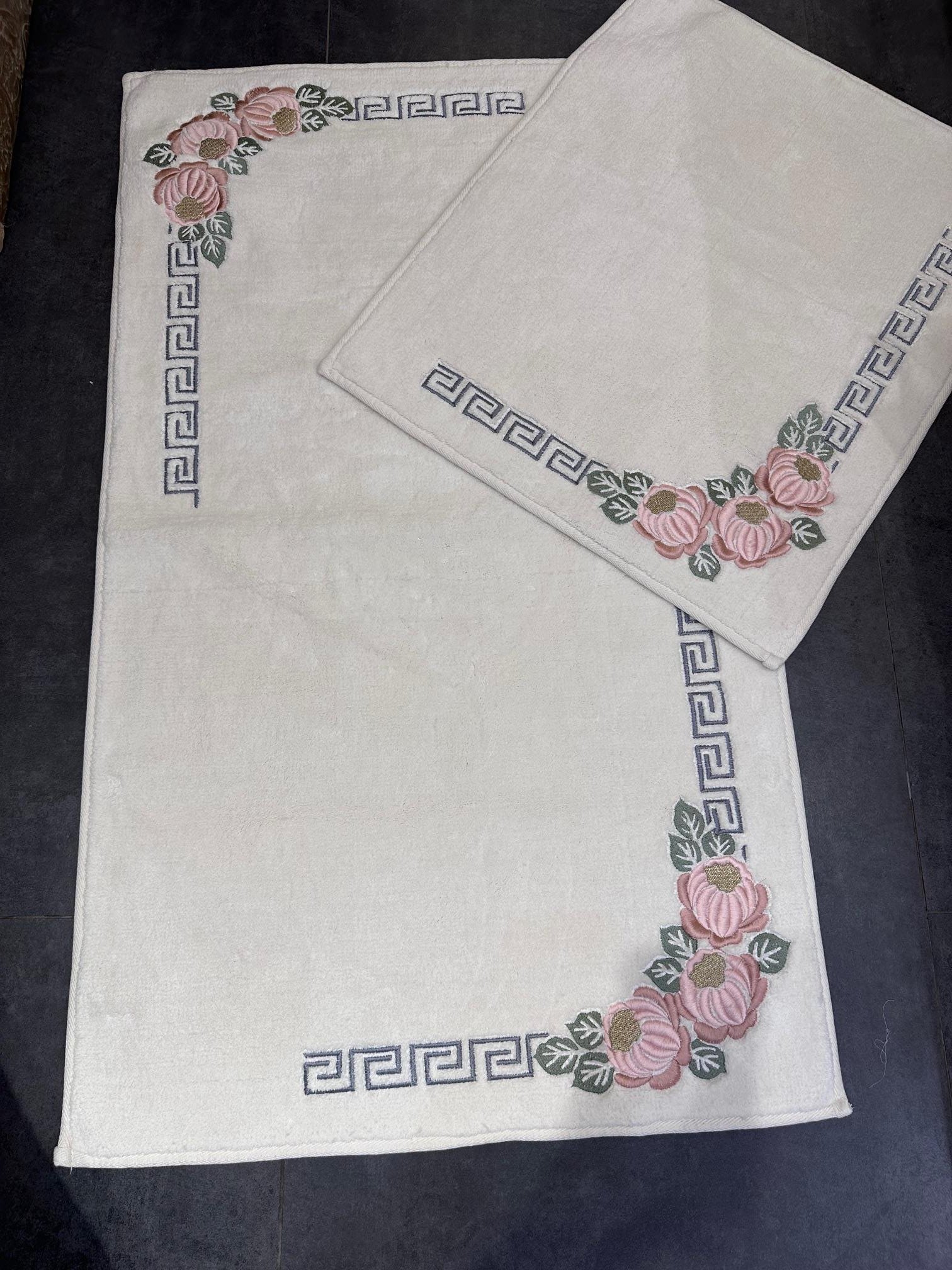 Dikdörtgen Donatella Model Nakışlı Krem Paspas Takımı