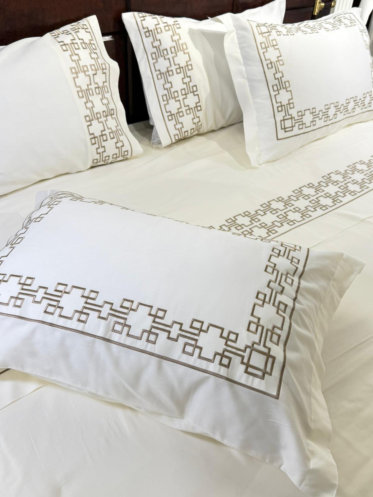 Dinamikon Nakışlı King Size Nevresim Takımı