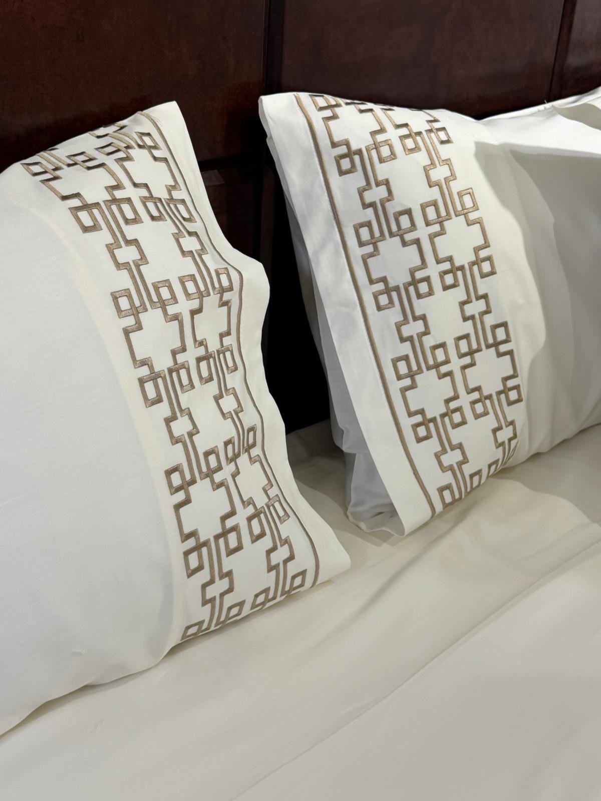 Dinamikon Nakışlı King Size Nevresim Takımı