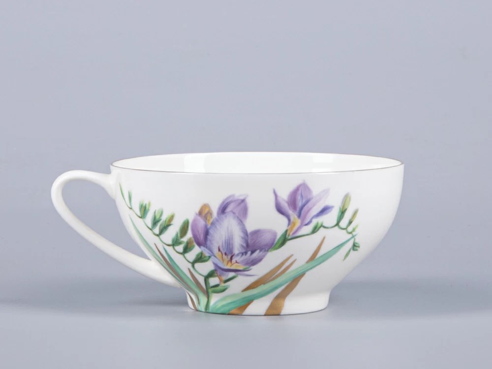 IMPERIAL ÇAY FİNCANI VE FİNCAN TABAĞI. KUBBE. FREZYA