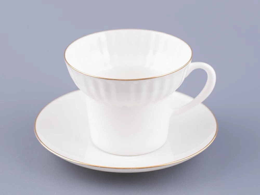 IMPERIAL ÇAY FİNCANI VE TABAĞI DALGA ALTIN KENAR 1/2