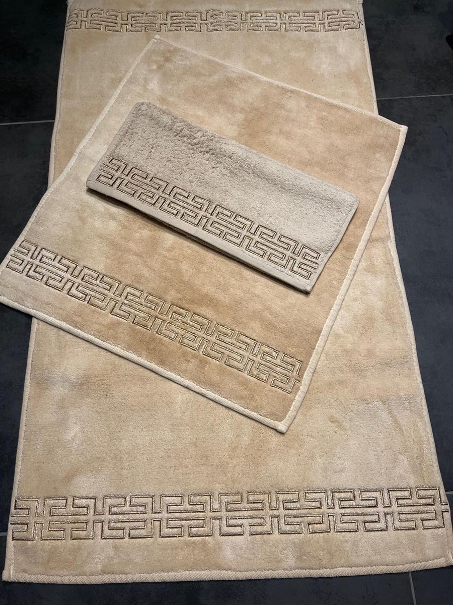 Kapiçino Versace Bronz Nakışlı Dikdörtgen Paspas Takımı