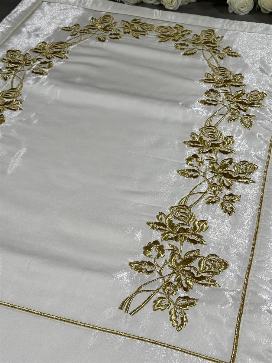 Krem Gold Goncagül Nakış Çeyizlik Tek Seccade