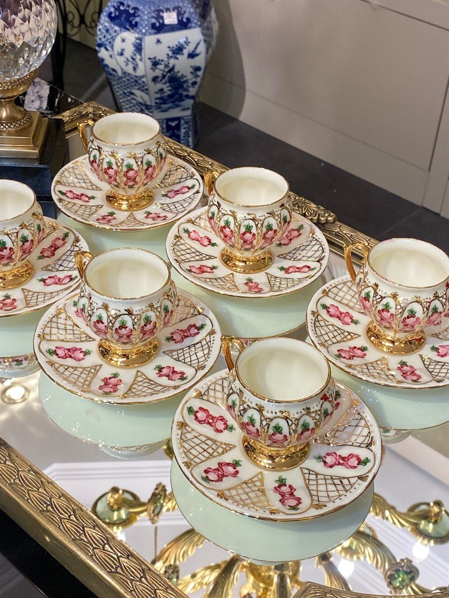 Pembe Çift Gül Kalibre Model El Boyaması Kahve Fincan Takımı