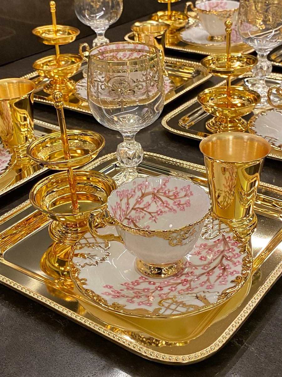 Pembe İnce Dal Model El Boyaması Kahve Fincan Takımı