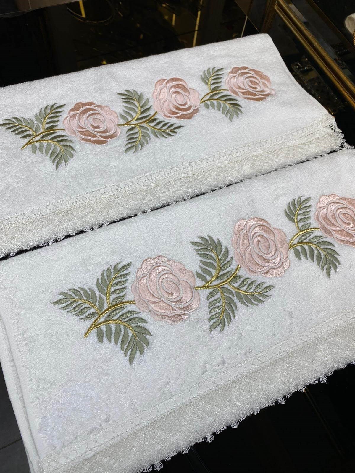Sarmaşık Gül Desenli Oyalı Bambu Yüz Havlusu
