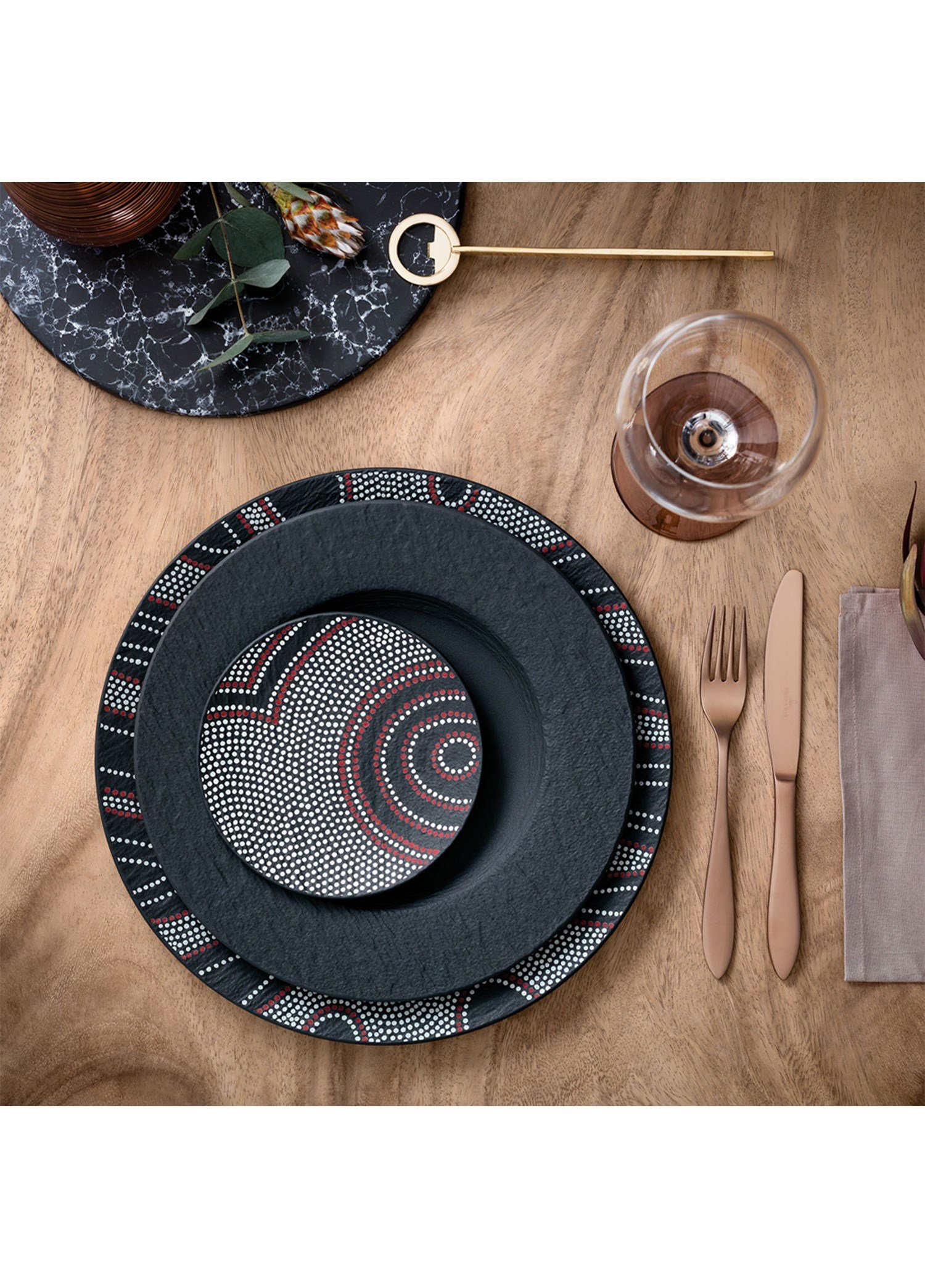 VB MANUFACTURE ROCK - YEMEK TABAGI, 27 CM